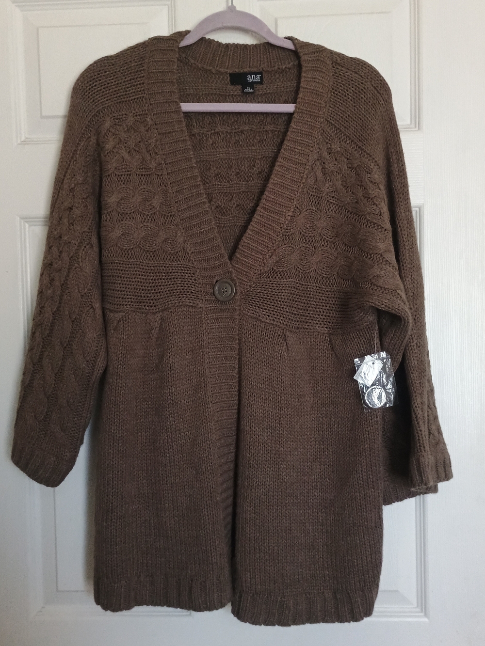 NWOT a.n.a Taupe Brown Cable Knit V-Neck Cardigan Sweater Size XL
